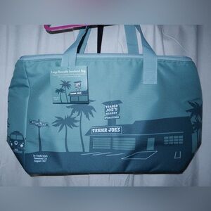 Trader Joe’s Large Reusable Insulated Tote Bag - Teal